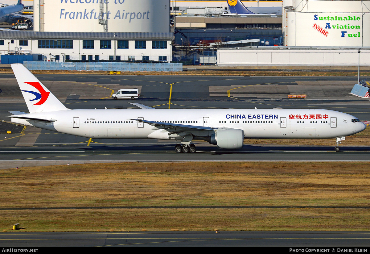 Aircraft Photo of B-2020 | Boeing 777-39P/ER | China Eastern Airlines | AirHistory.net #773942