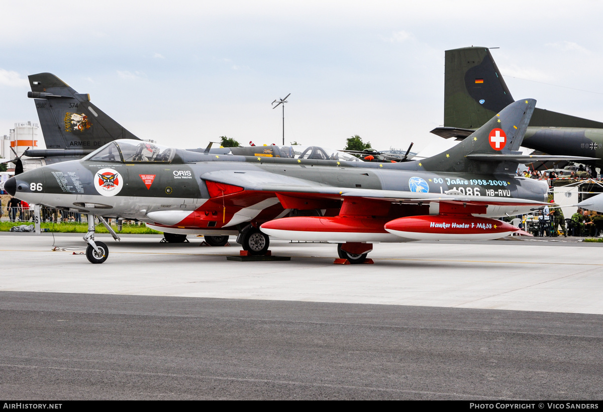 Aircraft Photo of HB-RVU | Hawker Hunter F58 | Switzerland - Air Force | AirHistory.net #774043