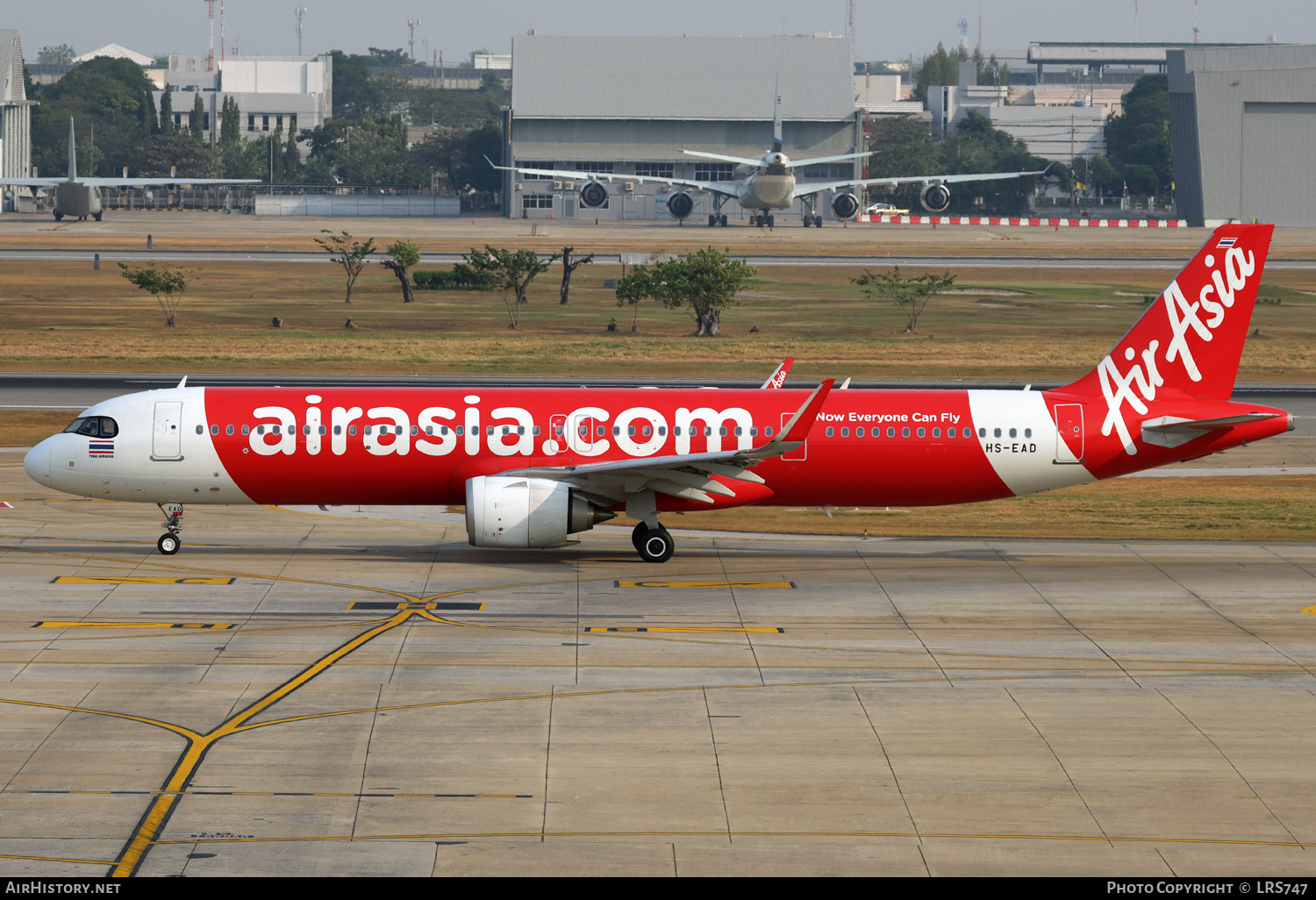 Aircraft Photo of HS-EAD | Airbus A321-251NX | AirAsia | AirHistory.net #774078