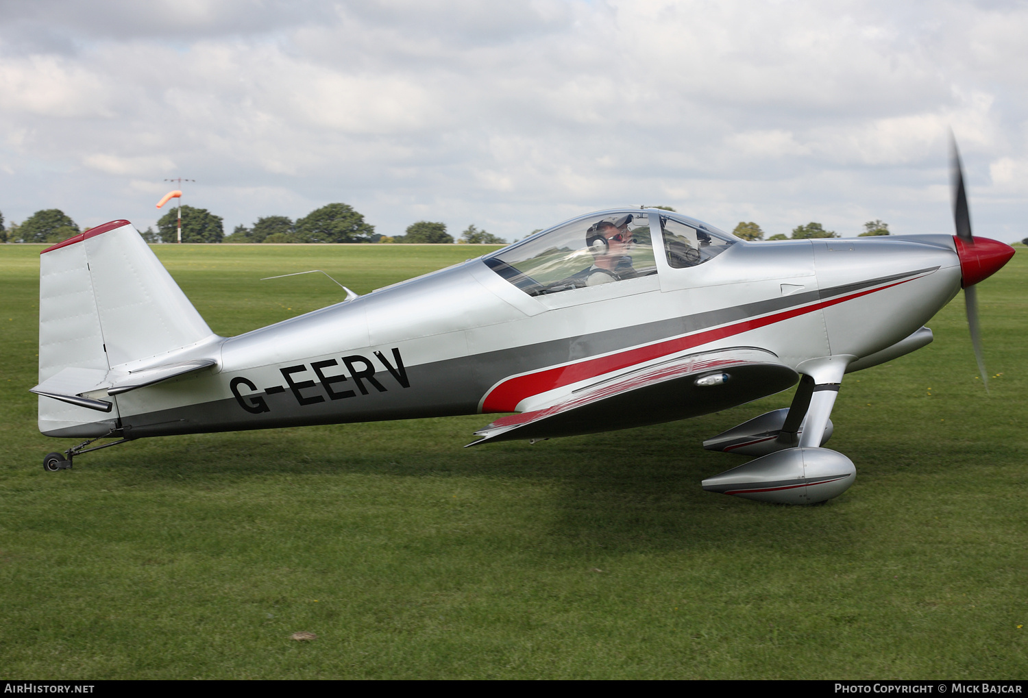 Aircraft Photo of G-EERV | Van's RV-6 | AirHistory.net #774188