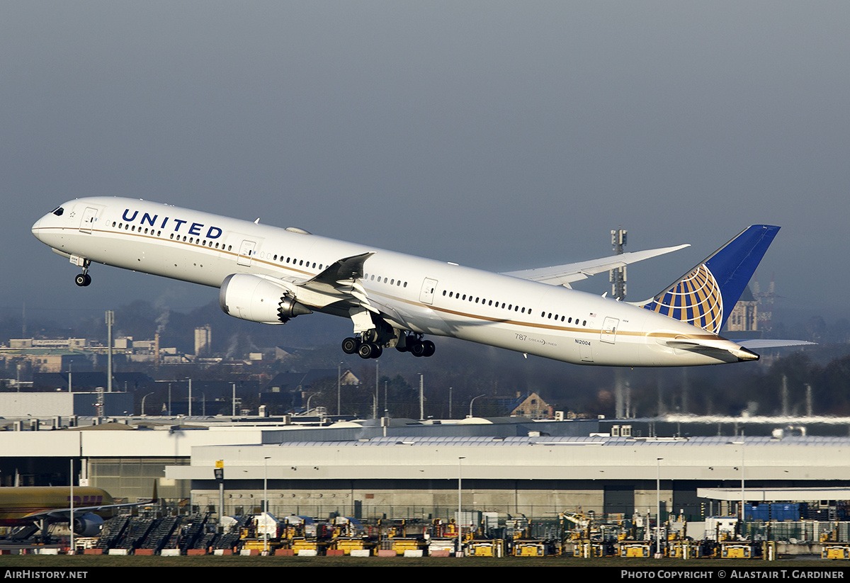 Aircraft Photo of N12004 | Boeing 787-10 Dreamliner | United Airlines | AirHistory.net #774245