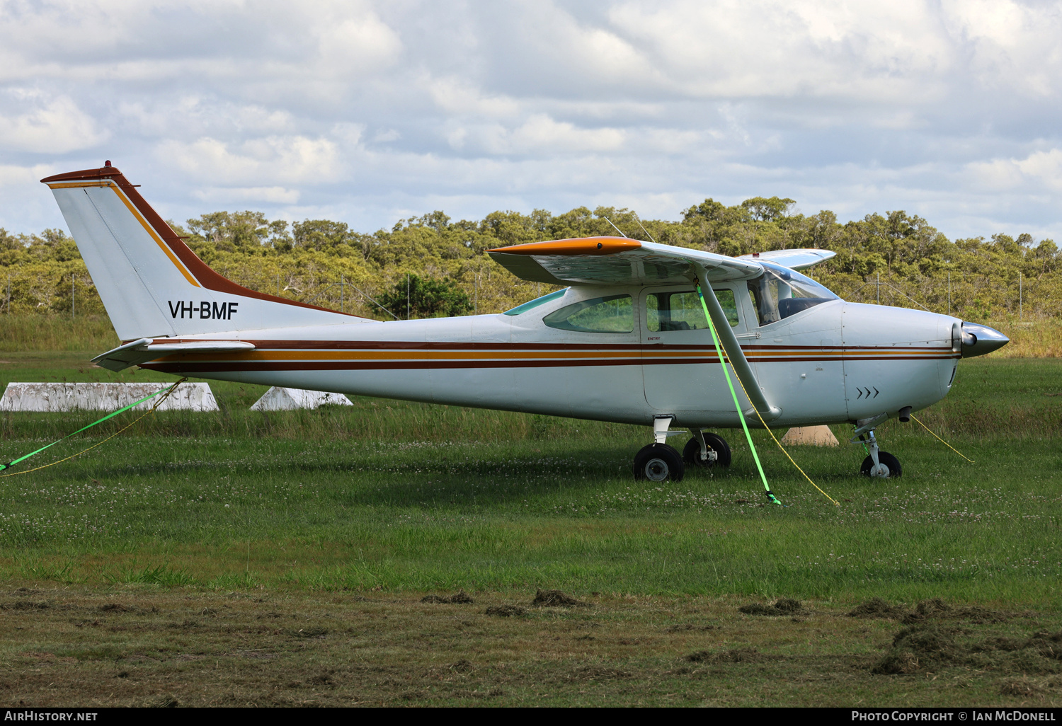 Aircraft Photo of VH-BMF | Cessna 182K Skylane | AirHistory.net #774321