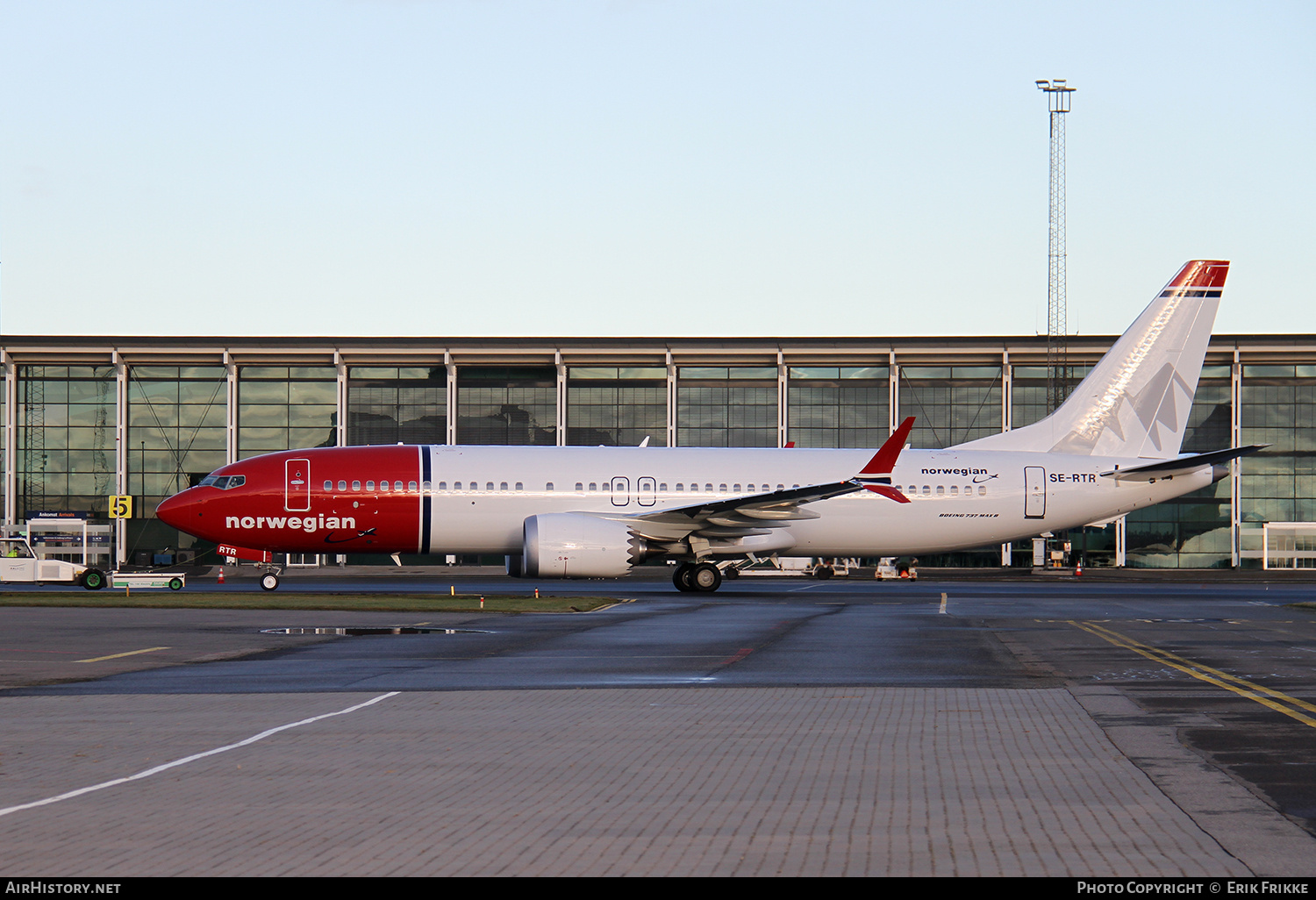 Aircraft Photo of SE-RTR | Boeing 737-8 Max 8 | Norwegian | AirHistory.net #774329