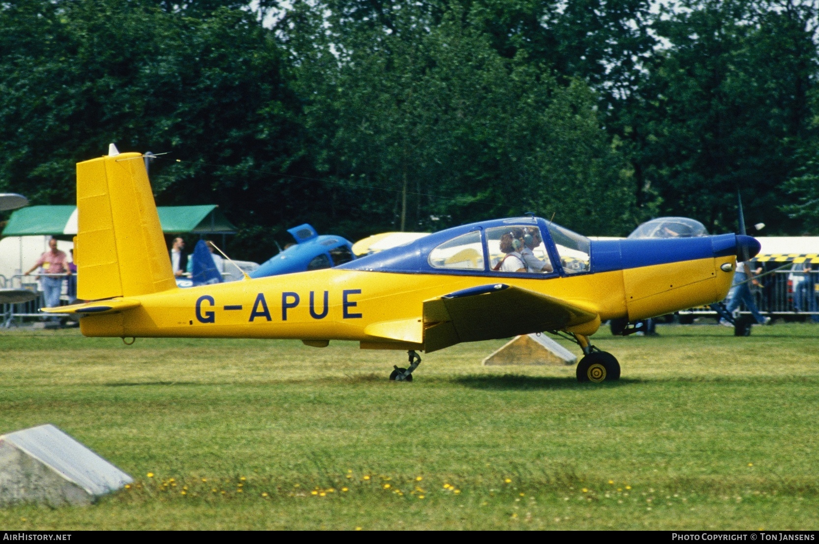 Aircraft Photo of G-APUE | Orličan L-40 Meta Sokol | AirHistory.net #774812