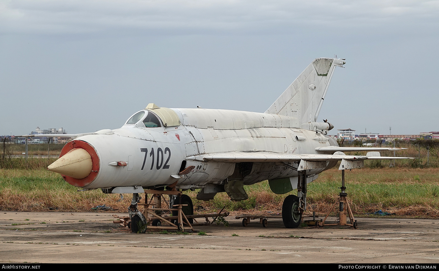 Aircraft Photo of 7102 | Mikoyan-Gurevich MiG-21bis | Cambodia - Air Force | AirHistory.net #774911