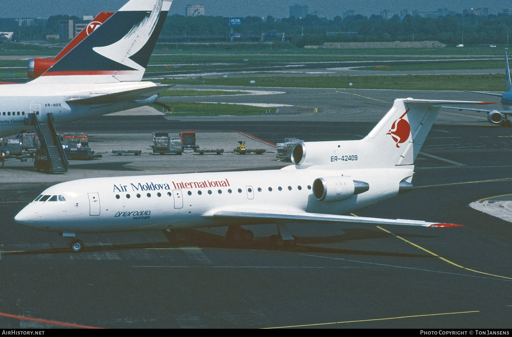 Aircraft Photo of ER-42409 | Yakovlev Yak-42D | Air Moldova International | AirHistory.net #774920