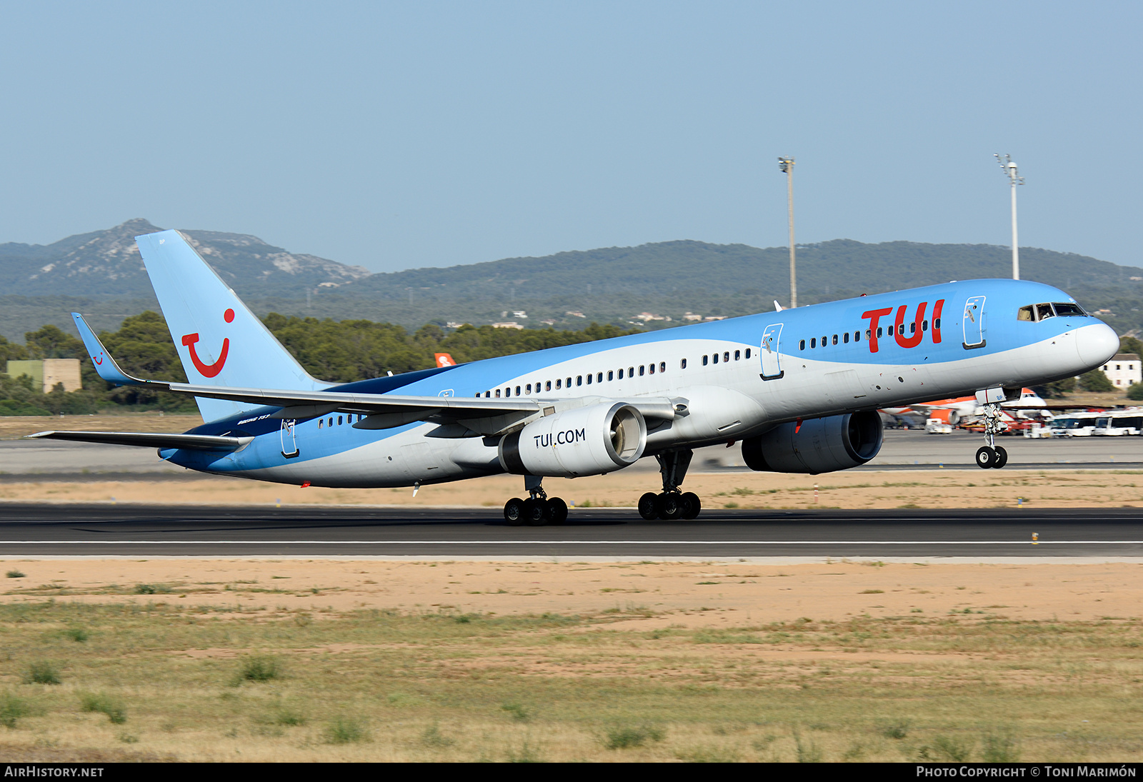 Aircraft Photo of G-OOBP | Boeing 757-2G5 | TUI | AirHistory.net #774935
