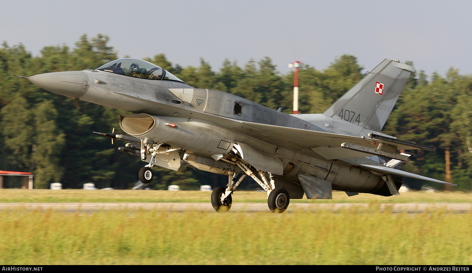 Aircraft Photo of 4074 | Lockheed Martin F-16CJ Fighting Falcon | Poland - Air Force | AirHistory.net #774960