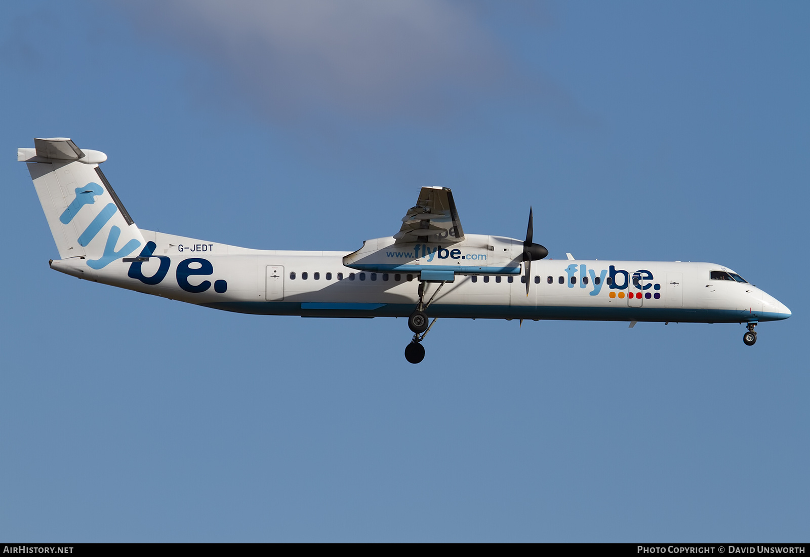 Aircraft Photo of G-JEDT | Bombardier DHC-8-402 Dash 8 | Flybe | AirHistory.net #775013