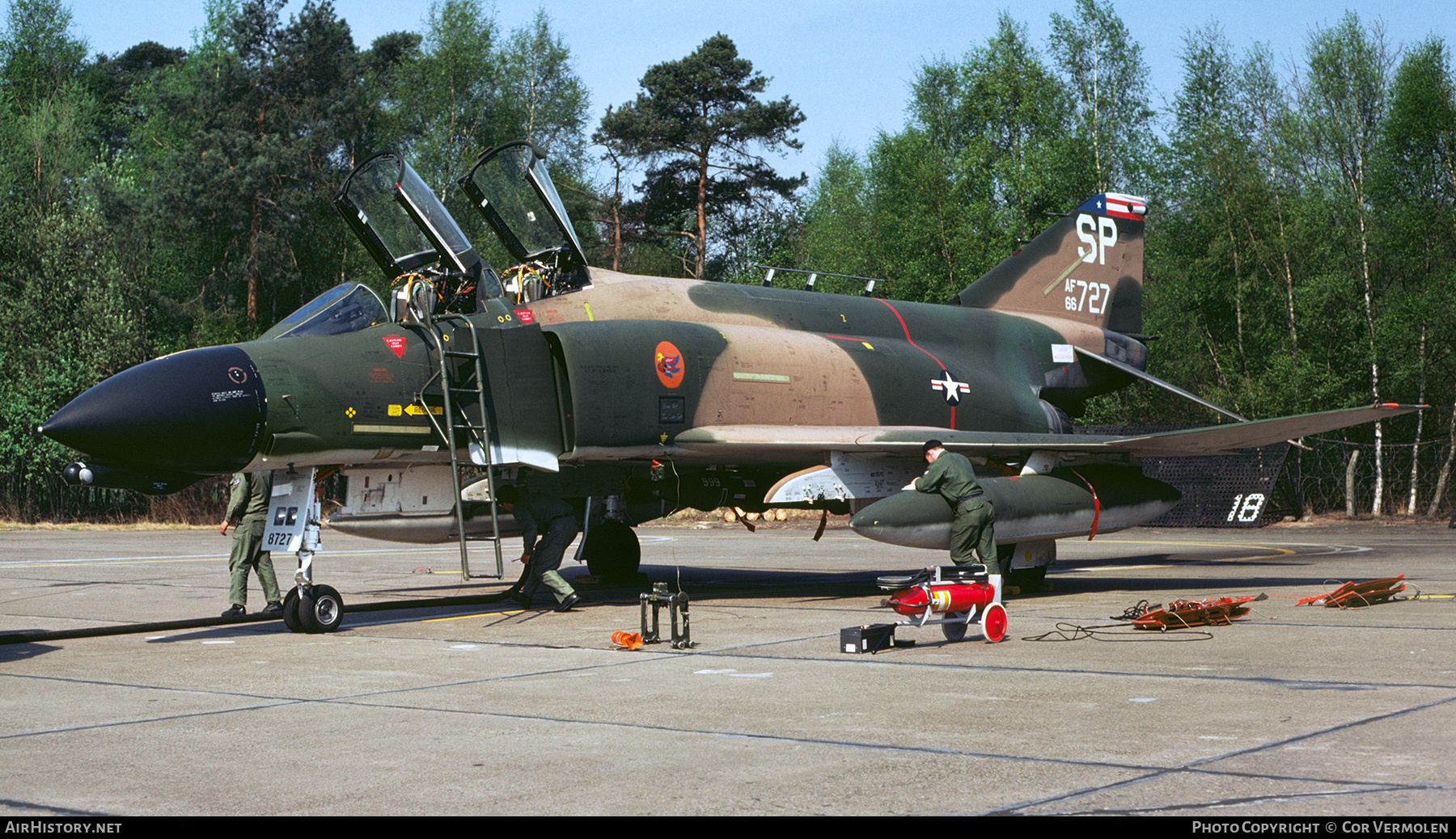 Aircraft Photo of 66-8727 / AF68-727 | McDonnell Douglas F-4D Phantom II | USA - Air Force | AirHistory.net #775120