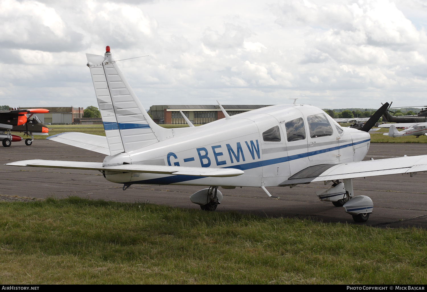 Aircraft Photo of G-BEMW | Piper PA-28-181 Archer II | AirHistory.net #775137