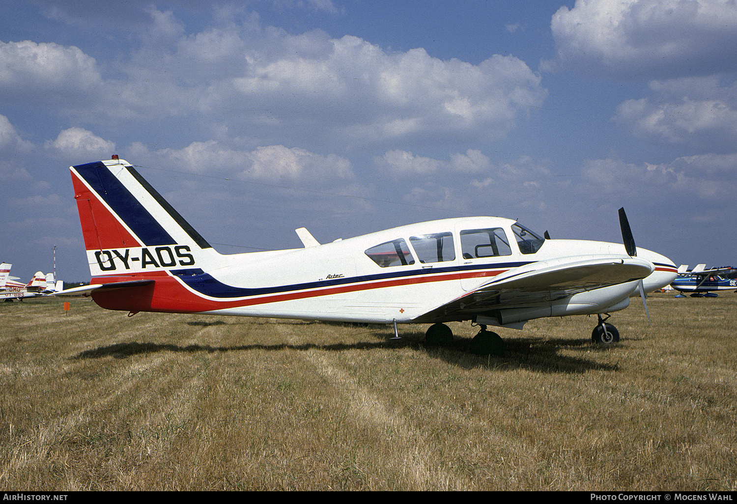 Aircraft Photo of OY-AOS | Piper PA-23-250 Aztec B | AirHistory.net #775143