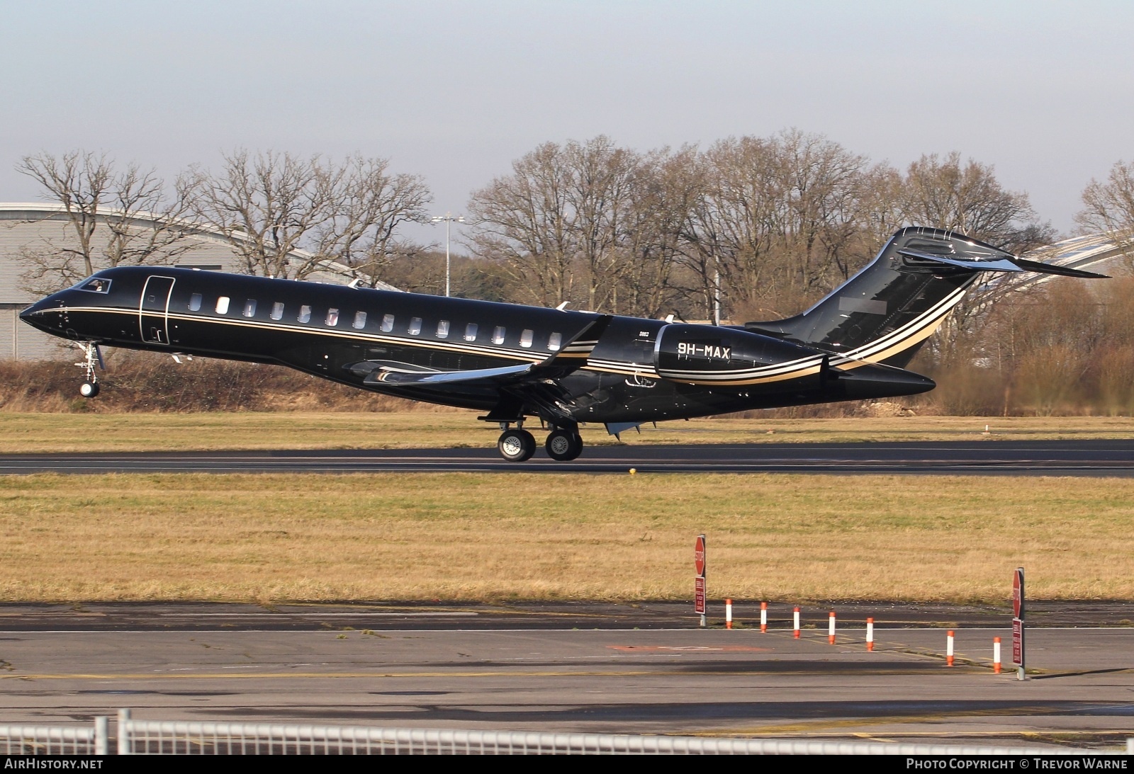 Aircraft Photo of 9H-MAX | Bombardier Global 7500 (BD-700-2A12) | AirHistory.net #775193
