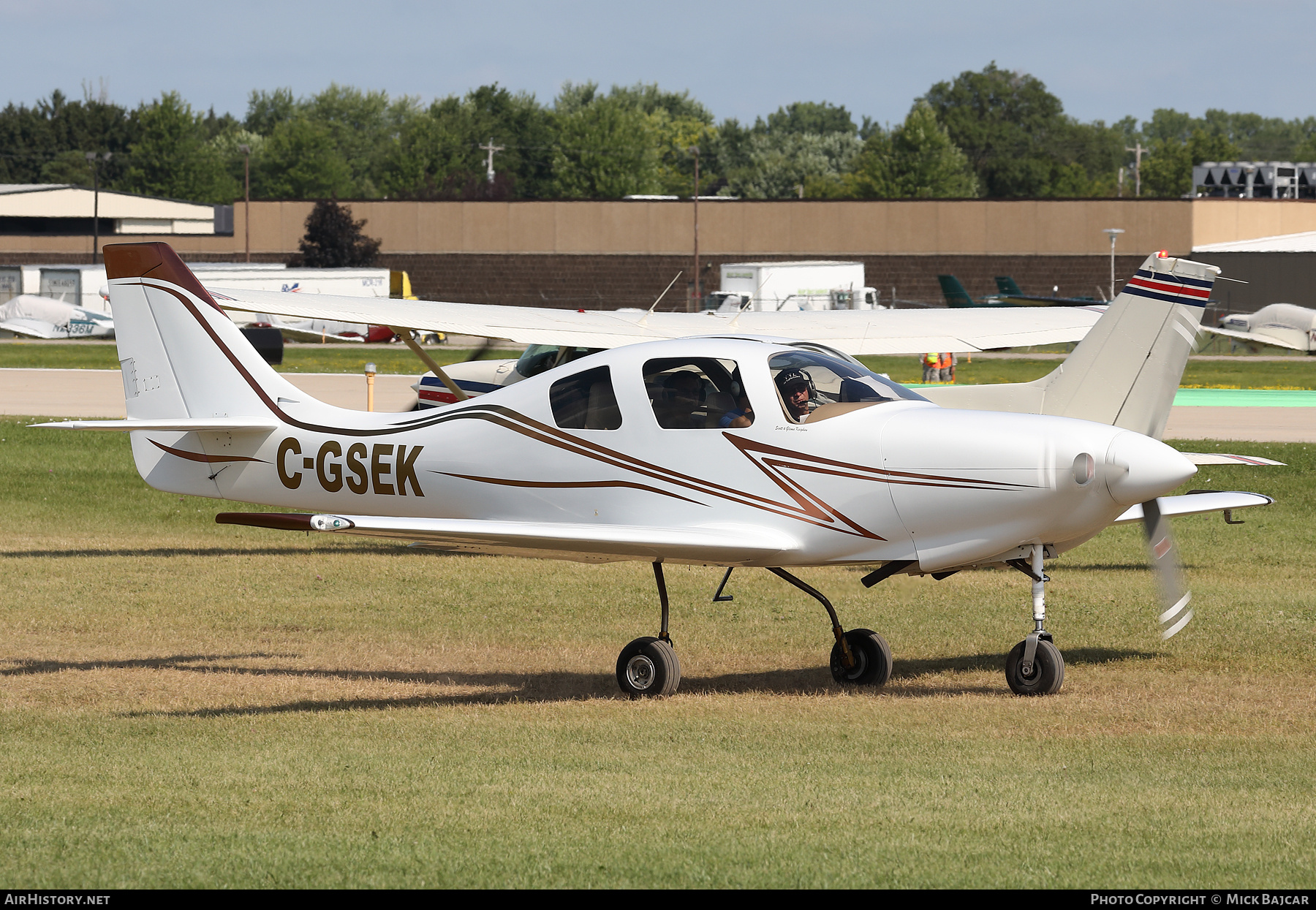Aircraft Photo of C-GSEK | Lancair Lancair IV | AirHistory.net #775198
