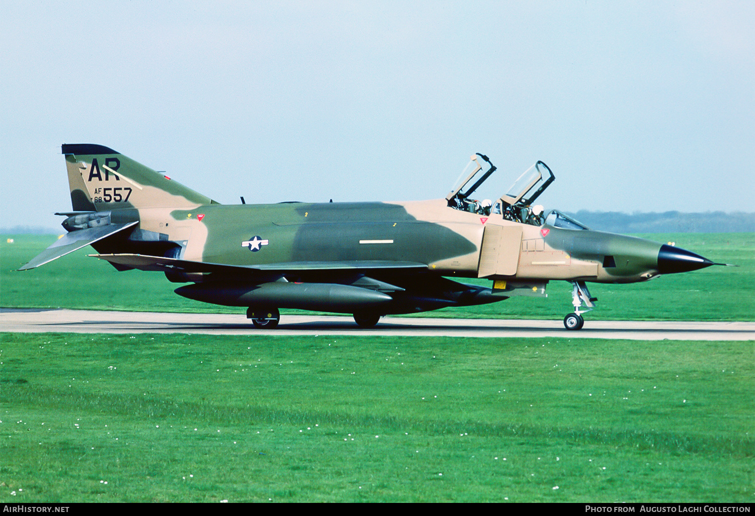 Aircraft Photo of 68-0557 / AF68-557 | McDonnell Douglas RF-4C Phantom II | USA - Air Force | AirHistory.net #775404