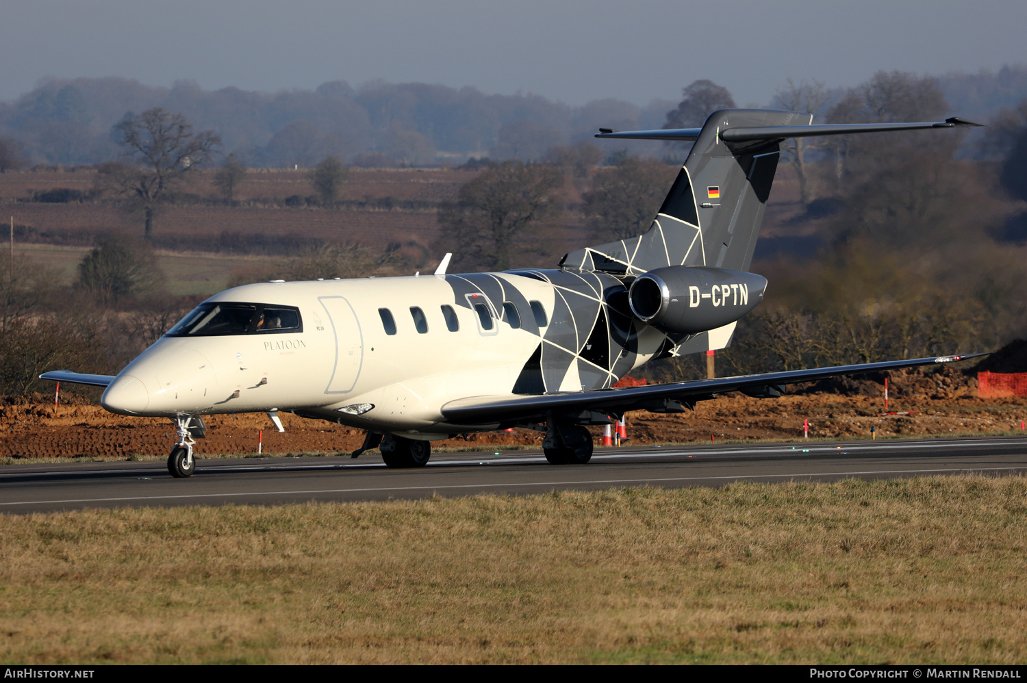 Aircraft Photo of D-CPTN | Pilatus PC-24 | Platoon Aviation | AirHistory.net #775444