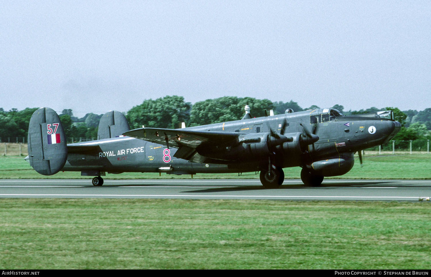 Aircraft Photo of WL757 | Avro 696 Shackleton AEW2 | UK - Air Force | AirHistory.net #775462