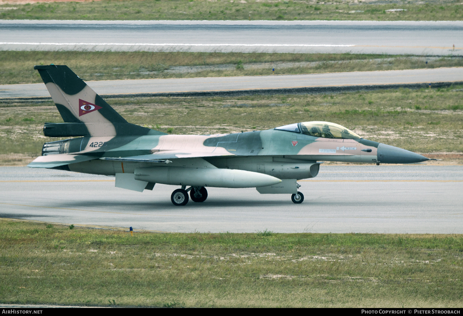 Aircraft Photo of 4226 | General Dynamics F-16A Fighting Falcon | Venezuela - Air Force | AirHistory.net #775530