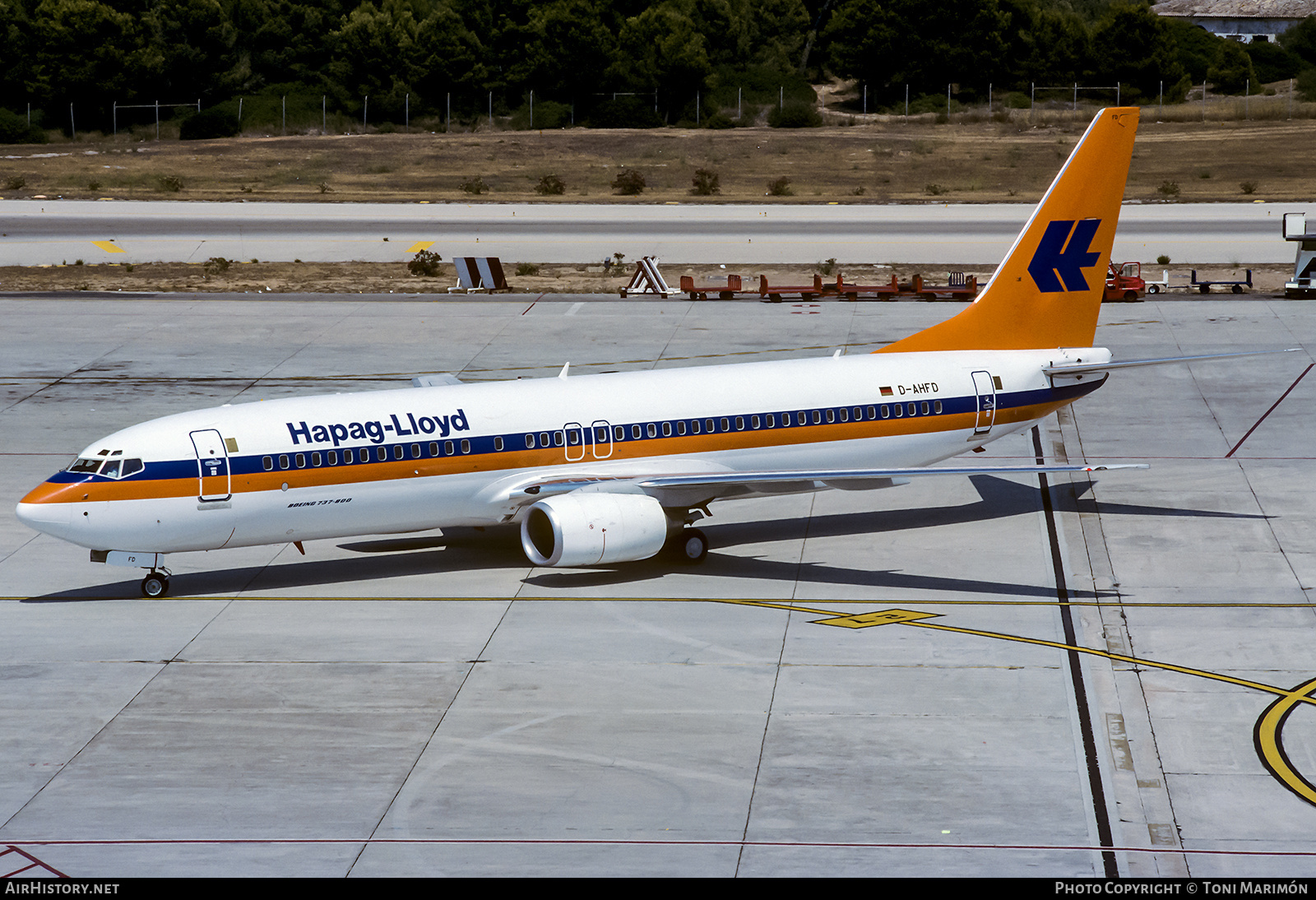 Aircraft Photo of D-AHFD | Boeing 737-8K5 | Hapag-Lloyd | AirHistory.net #775547