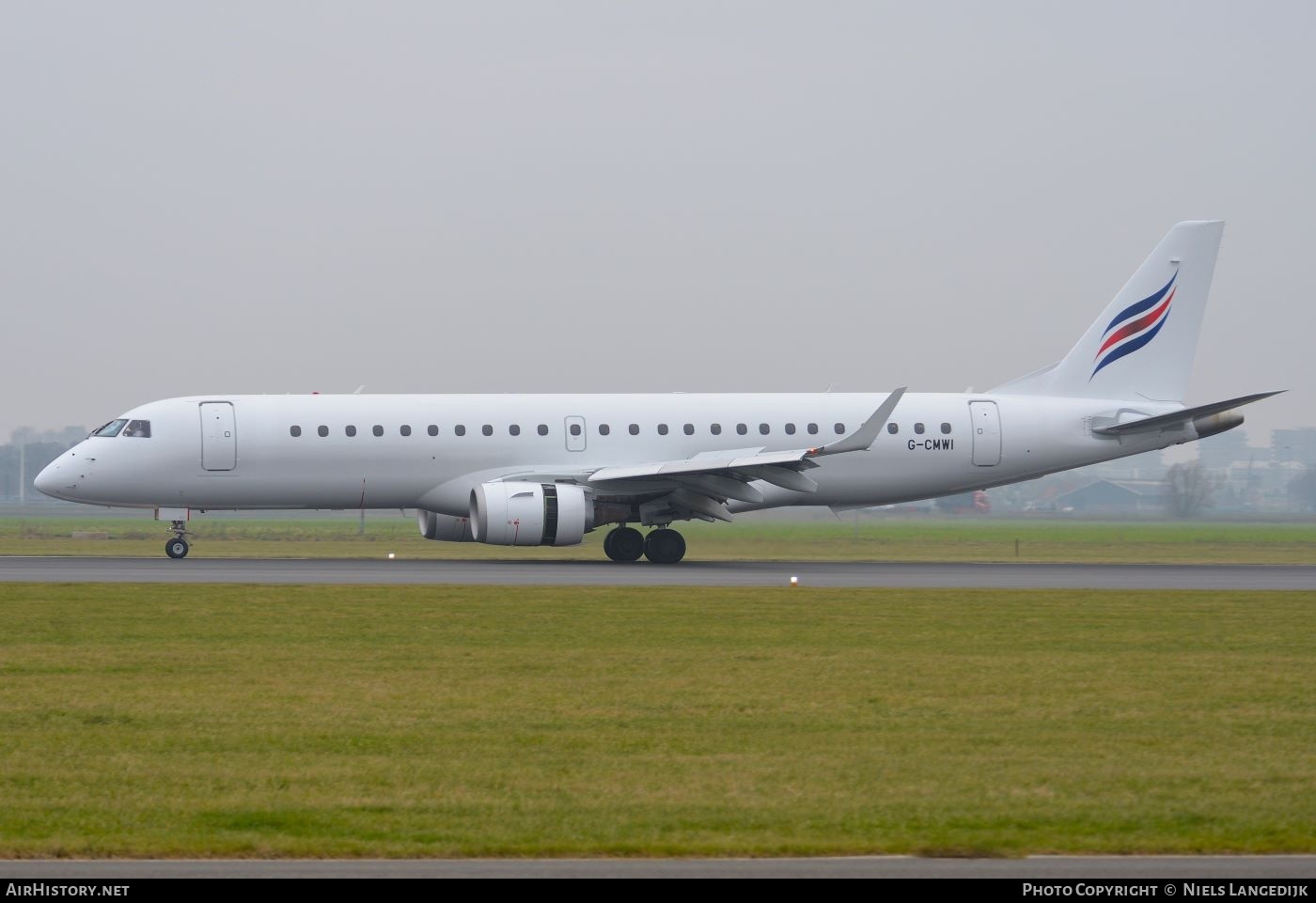 Aircraft Photo of G-CMWI | Embraer 190STD (ERJ-190-100STD) | Eastern Airways | AirHistory.net #775558