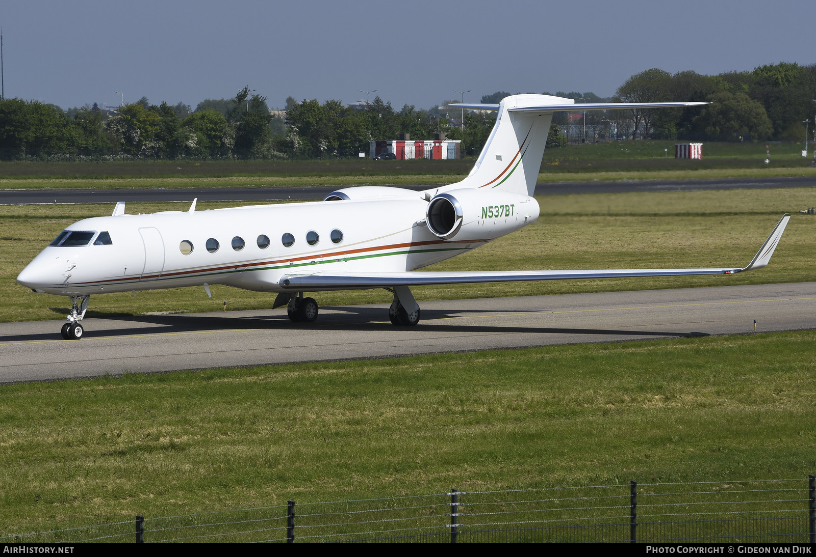 Aircraft Photo of N537BT | Gulfstream Aerospace G-V-SP Gulfstream G550 | AirHistory.net #775602
