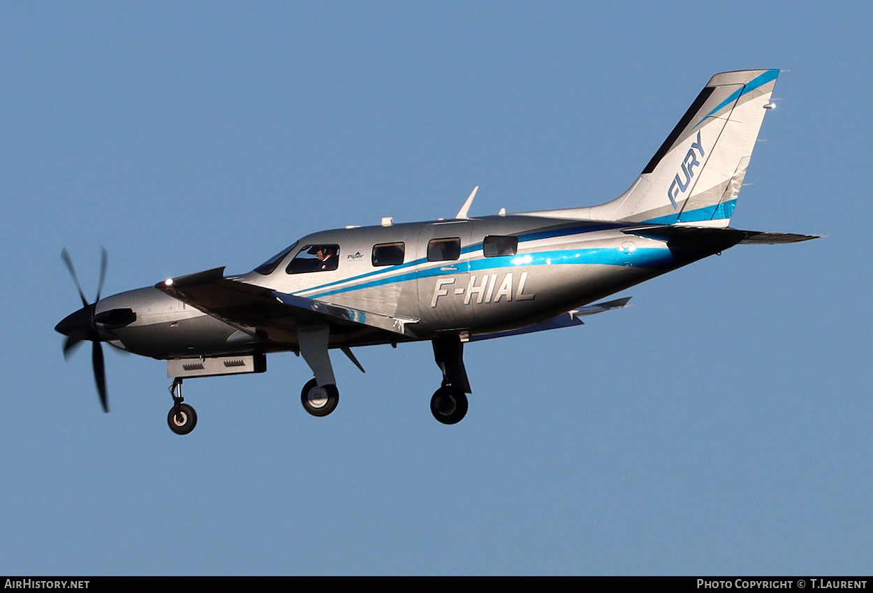 Aircraft Photo of F-HIAL | Piper PA-46-701TP M700 Fury | AirHistory.net #775649