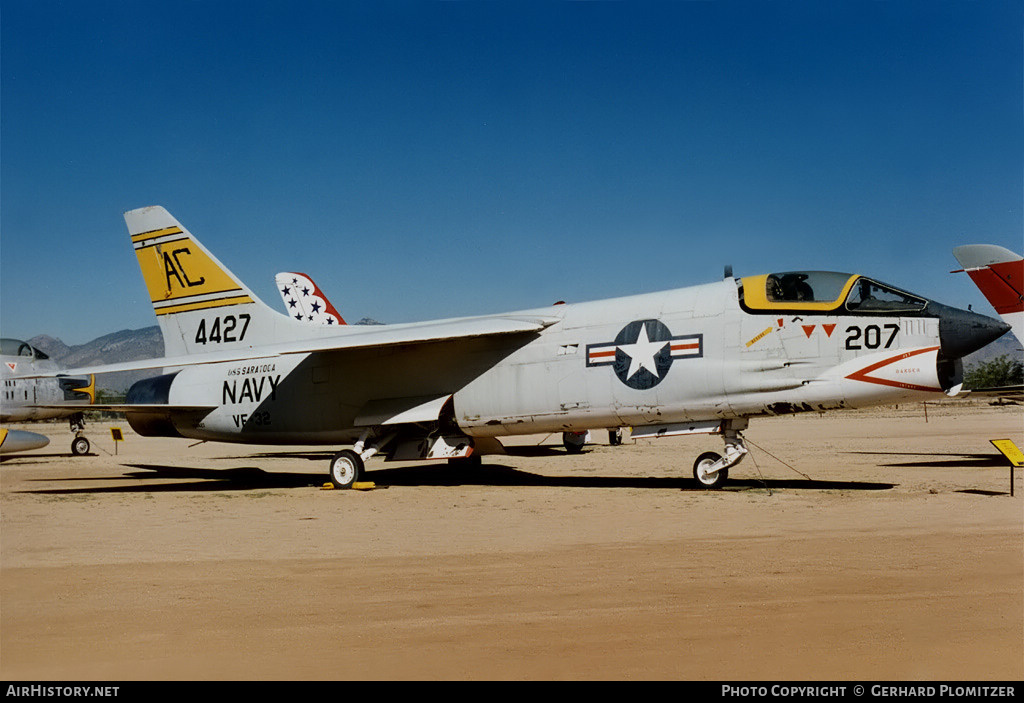 Aircraft Photo of 144427 | Vought DF-8F Crusader | USA - Navy | AirHistory.net #775664