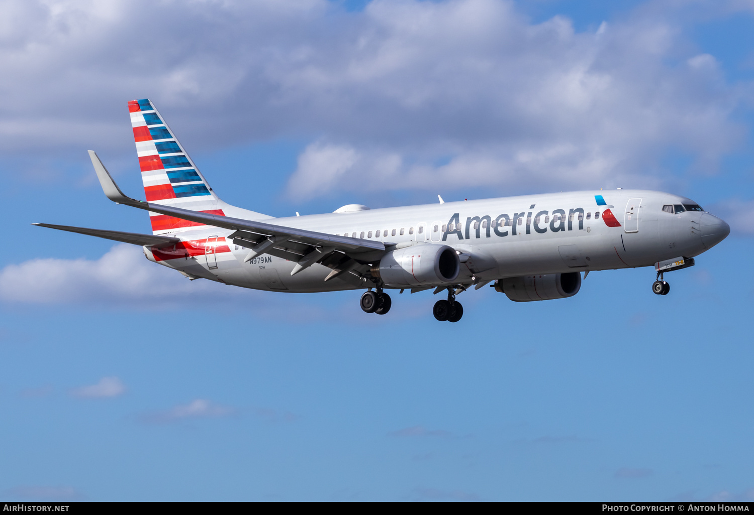 Aircraft Photo of N979AN | Boeing 737-823 | American Airlines | AirHistory.net #775767