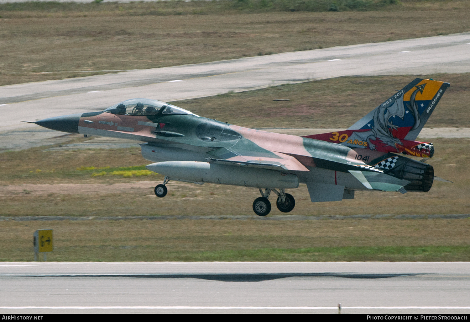 Aircraft Photo of 1041 | Lockheed F-16A Fighting Falcon | Venezuela - Air Force | AirHistory.net #775911
