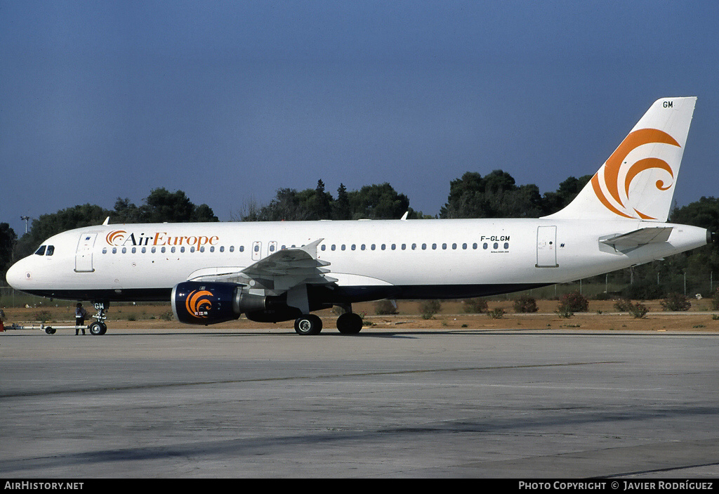 Aircraft Photo of F-GLGM | Airbus A320-212 | Air Europe | AirHistory.net #775916
