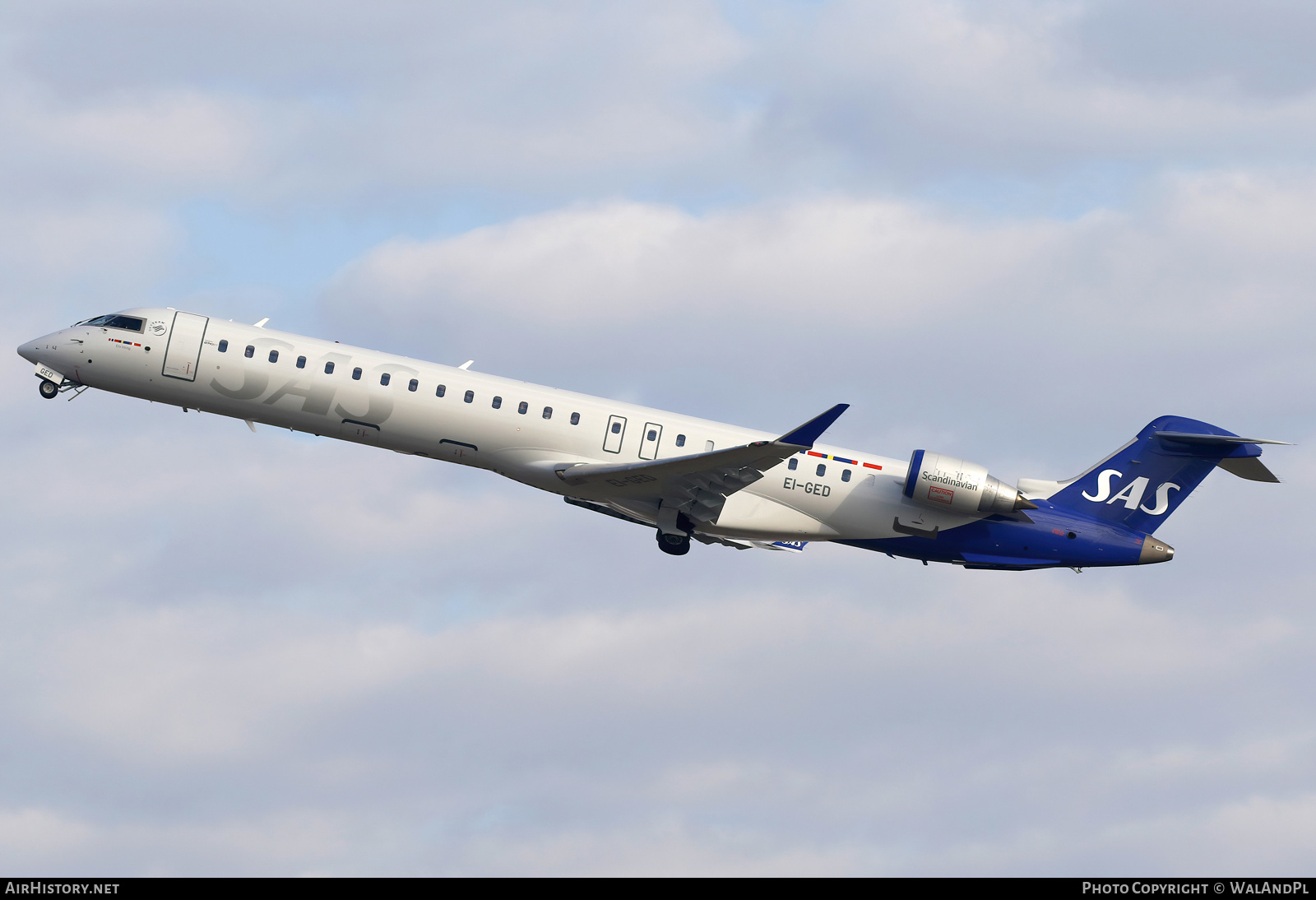 Aircraft Photo of EI-GED | Bombardier CRJ-900LR (CL-600-2D24) | Scandinavian Airlines - SAS | AirHistory.net #775919