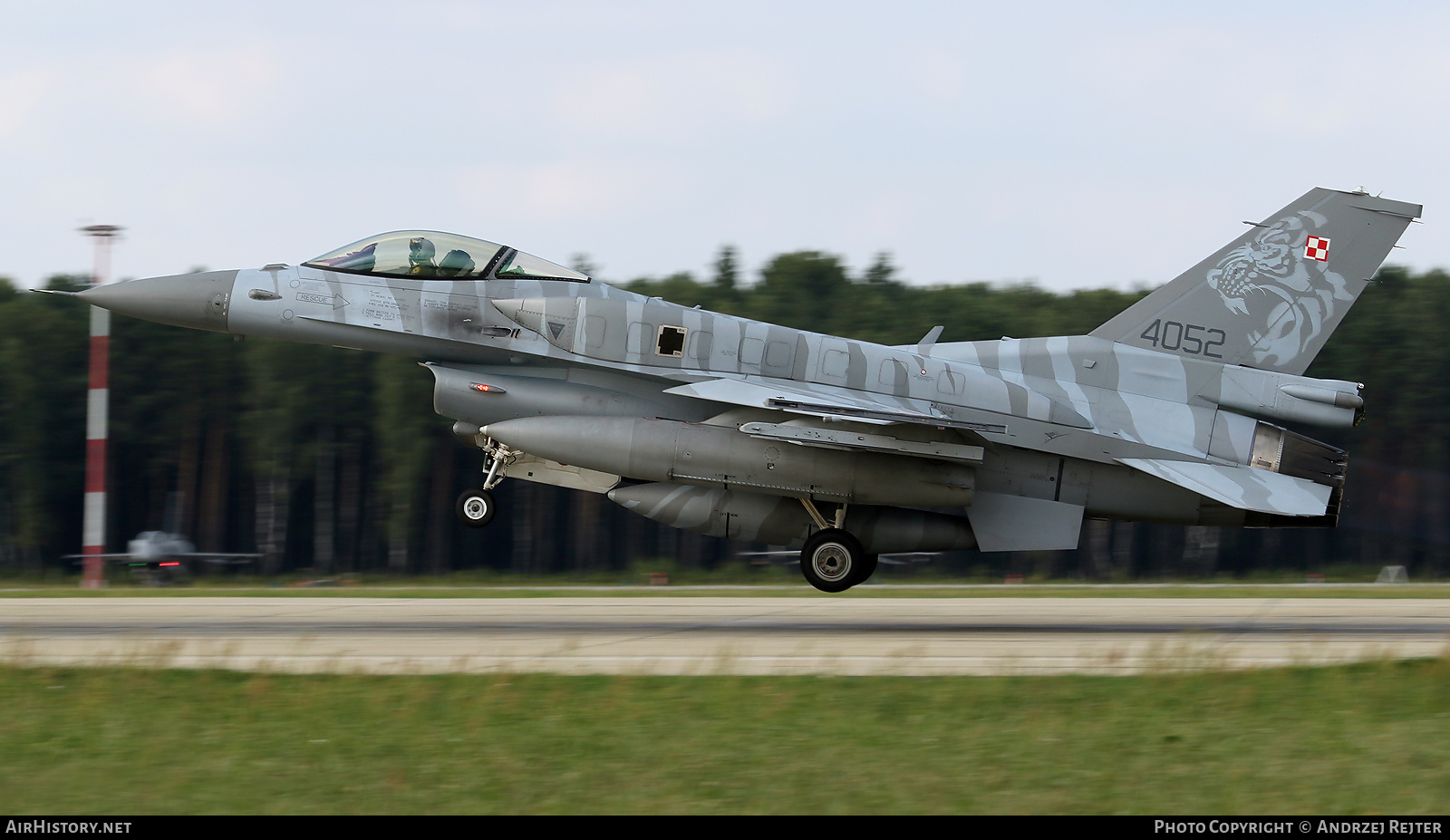 Aircraft Photo of 4052 | General Dynamics F-16C Fighting Falcon | Poland - Air Force | AirHistory.net #775956