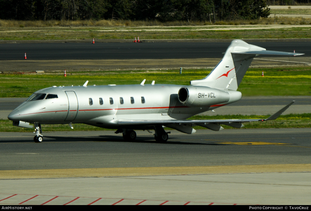 Aircraft Photo of 9H-VCL | Bombardier Challenger 350 (BD-100-1A10) | VistaJet | AirHistory.net #776043