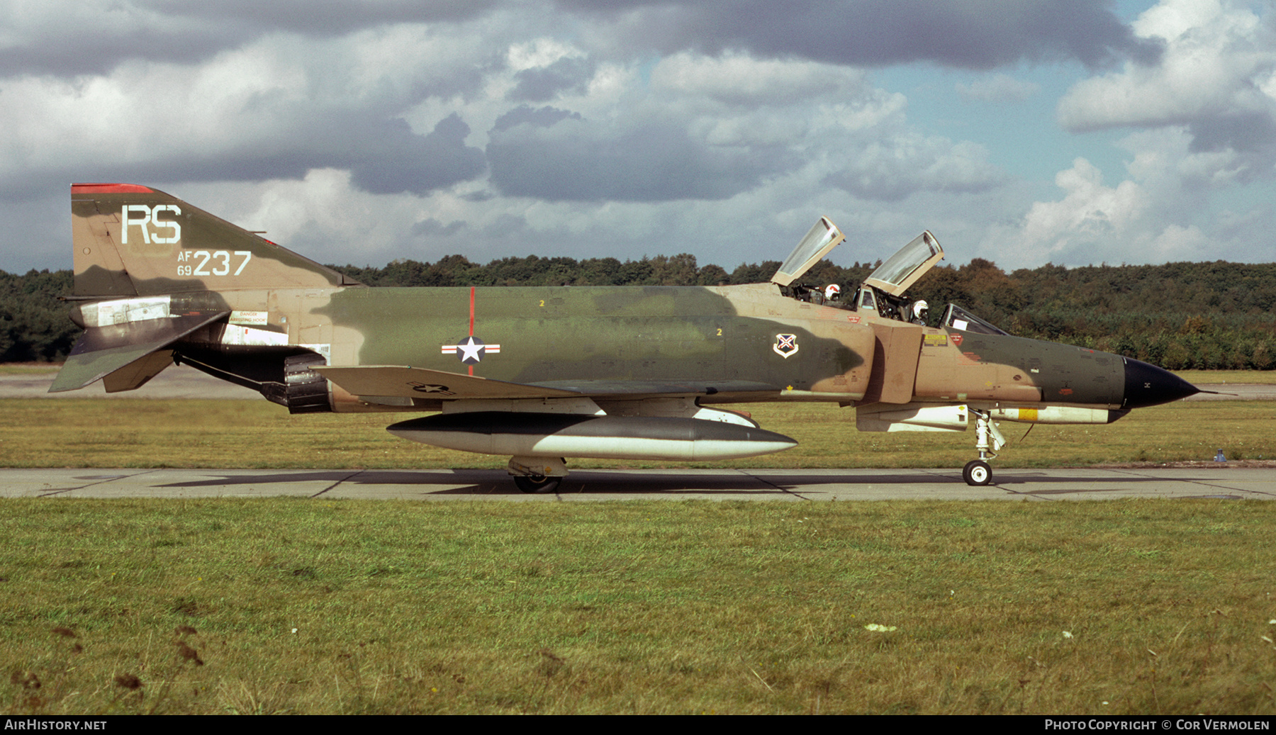 Aircraft Photo of 69-0237 / AF69-237 | McDonnell Douglas F-4E Phantom II | USA - Air Force | AirHistory.net #776085