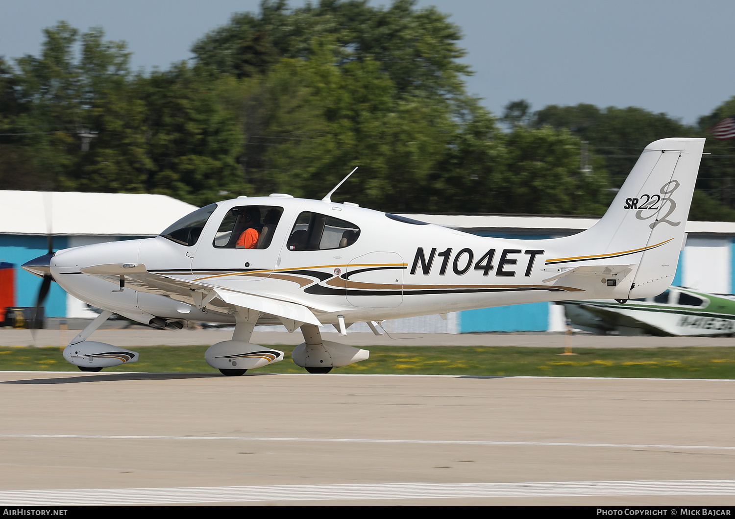 Aircraft Photo of N104ET | Cirrus SR-22 G2 | AirHistory.net #776121
