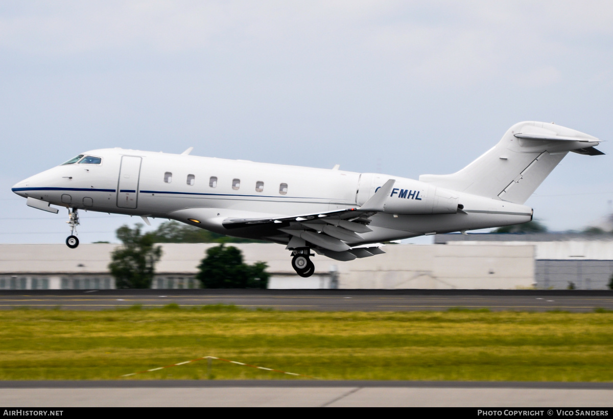 Aircraft Photo of C-FMHL | Bombardier Challenger 300 (BD-100-1A10) | AirHistory.net #776138