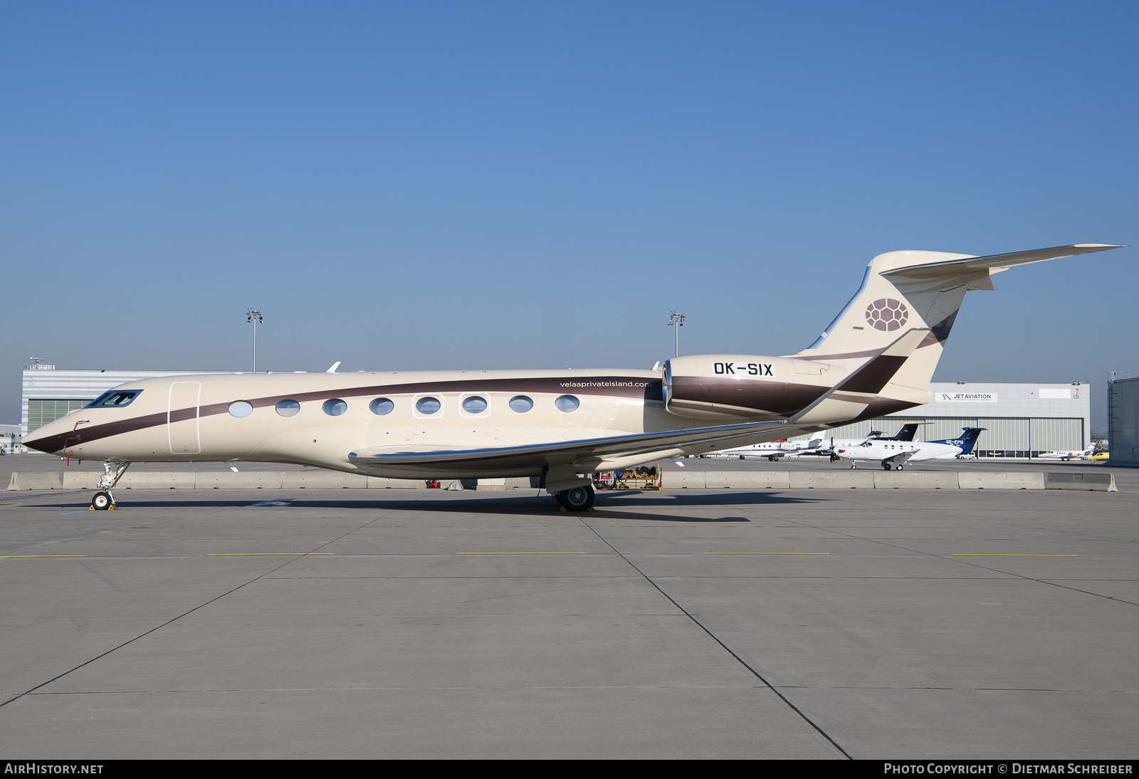Aircraft Photo of OK-SIX | Gulfstream Aerospace G650ER (G-VI) | AirHistory.net #776146