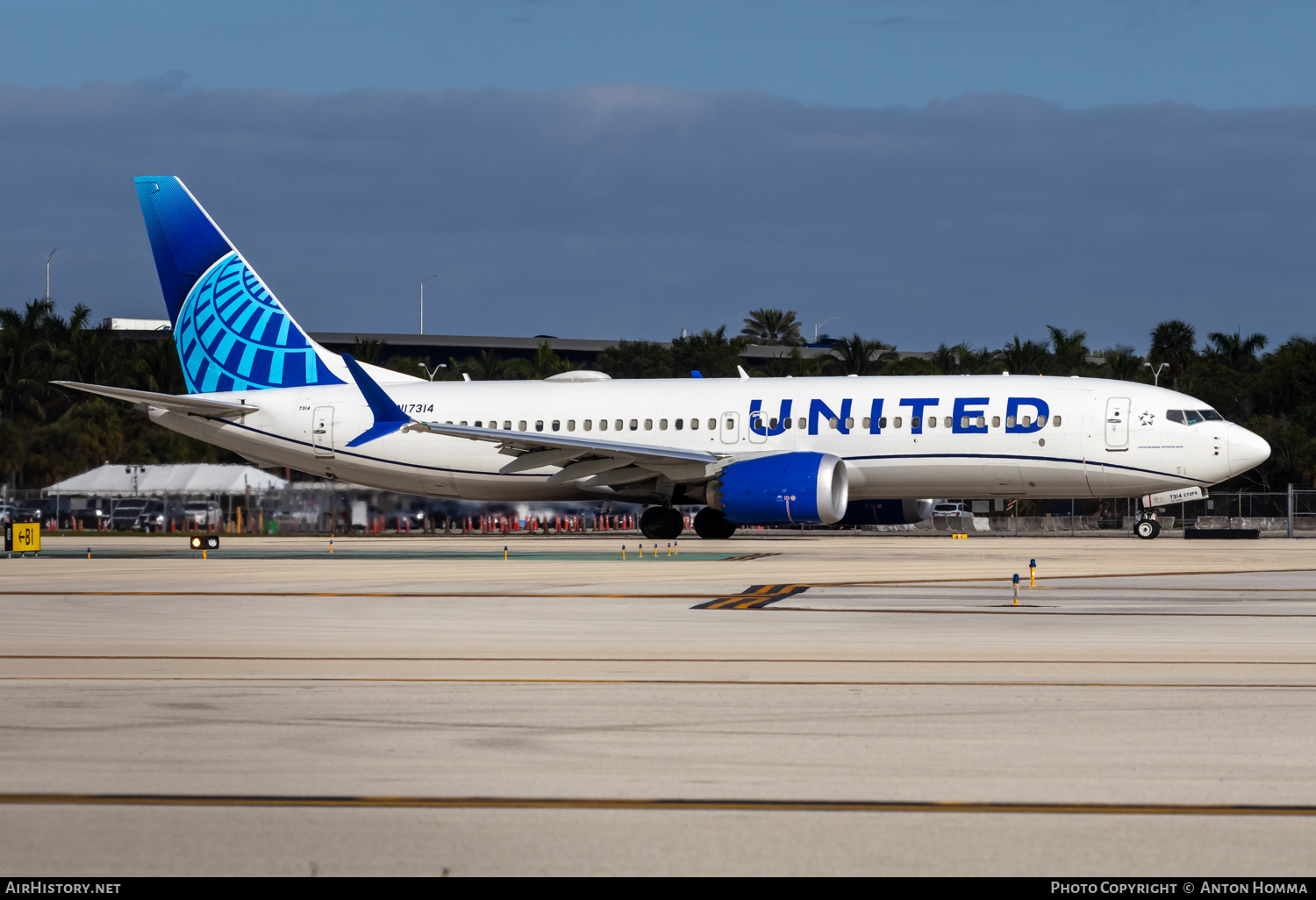 Aircraft Photo of N17314 | Boeing 737-8 Max 8 | United Airlines | AirHistory.net #776148