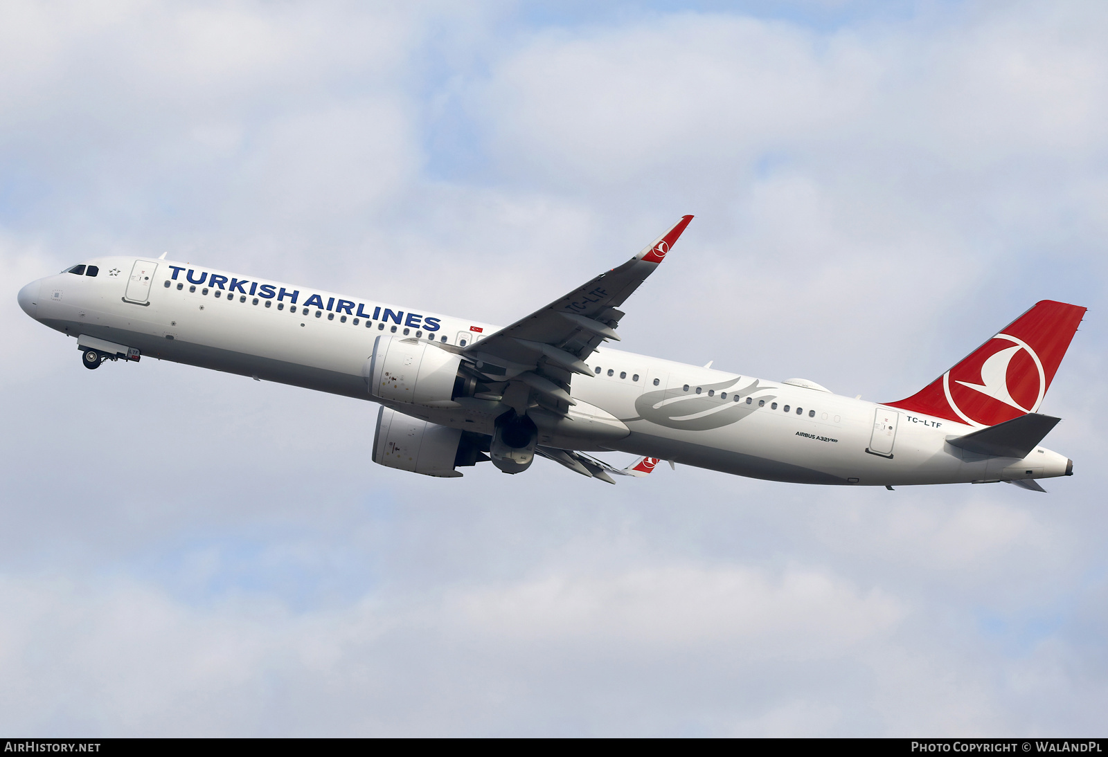 Aircraft Photo of TC-LTF | Airbus A321-271NX | Turkish Airlines | AirHistory.net #776166