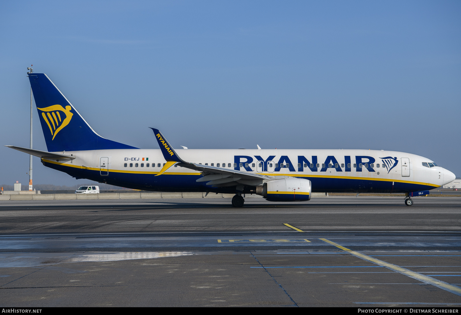 Aircraft Photo of EI-EKJ | Boeing 737-8AS | Ryanair | AirHistory.net #776176
