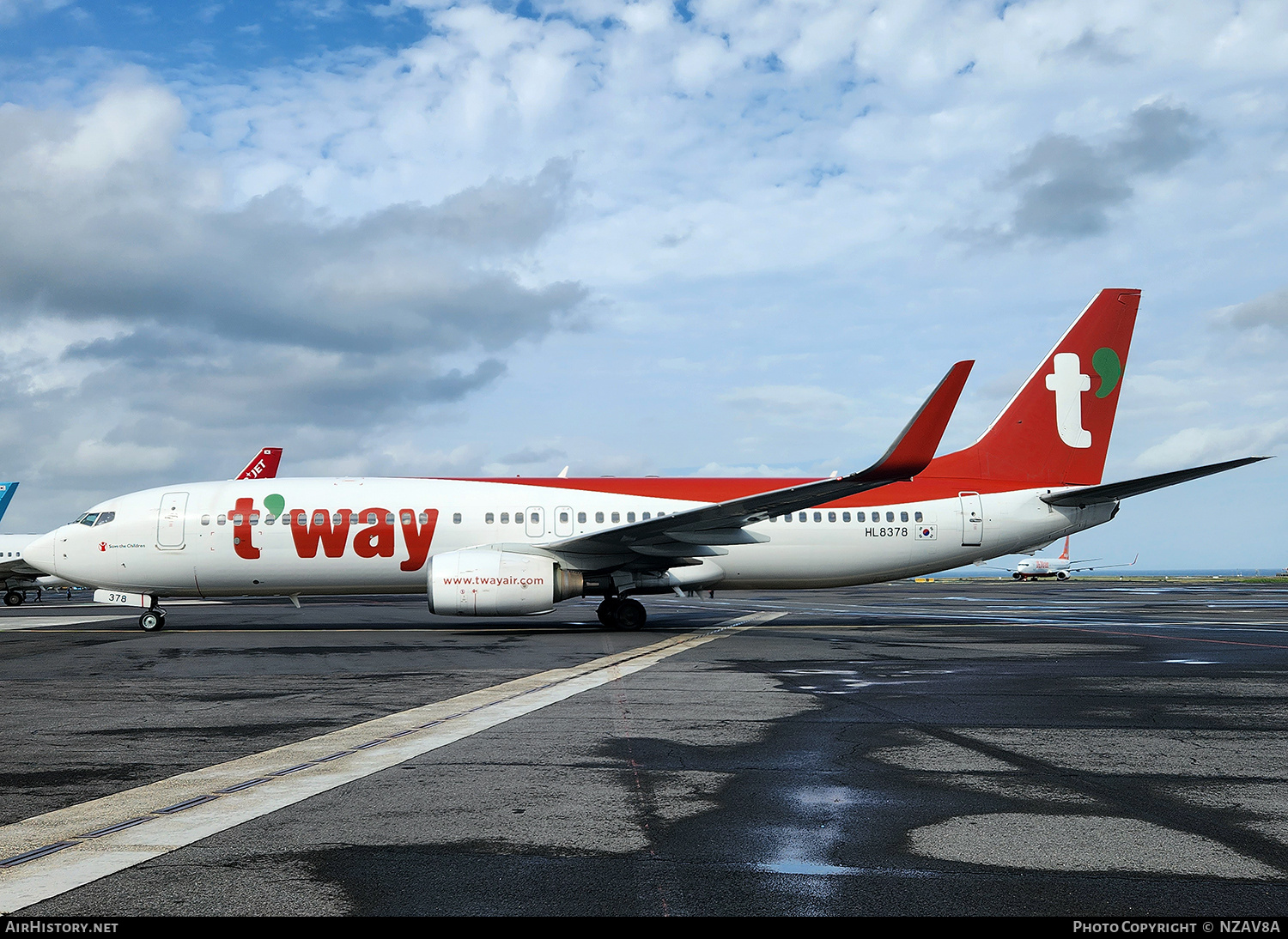 Aircraft Photo of HL8378 | Boeing 737-86N | T'way Air | AirHistory.net #776239