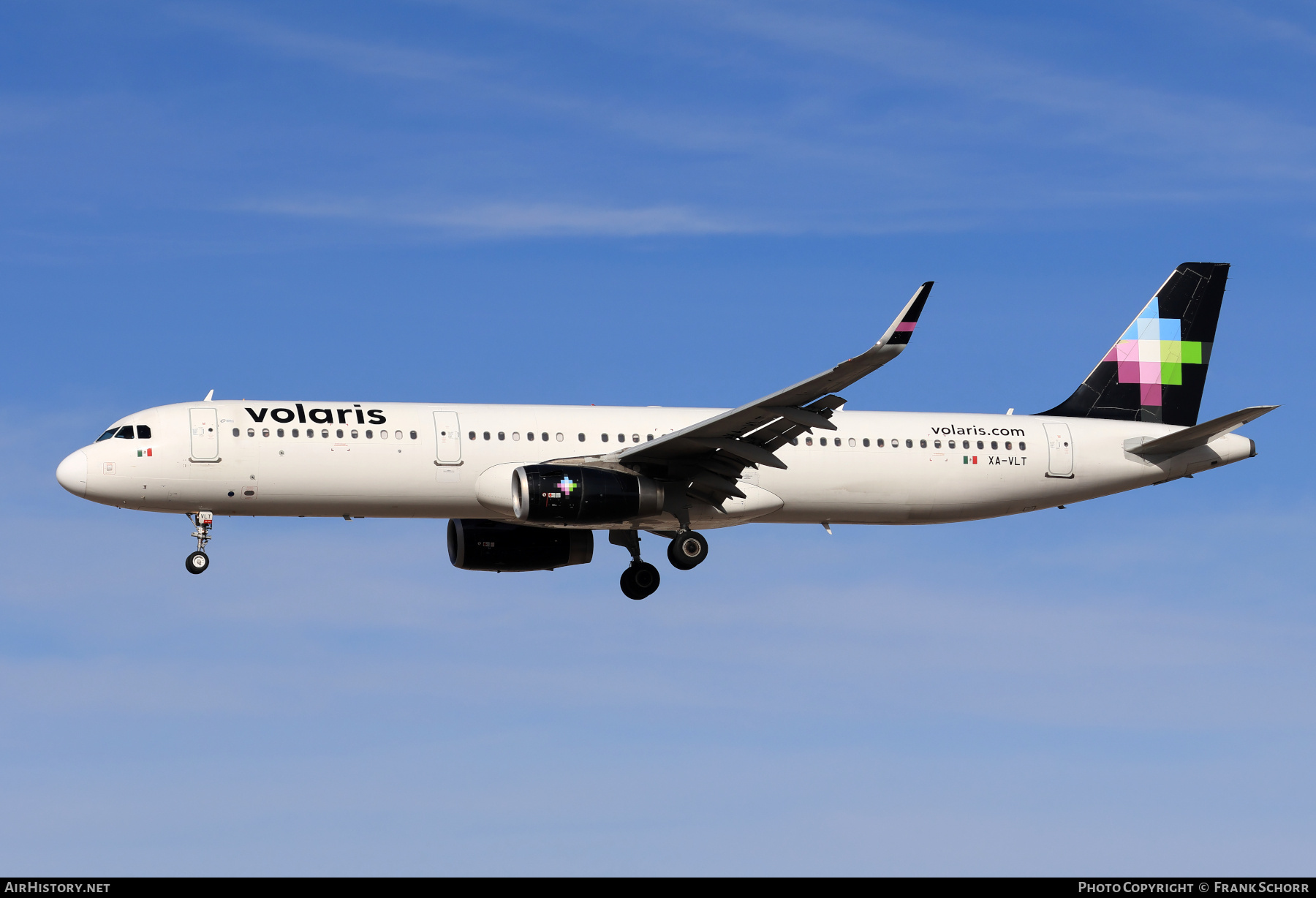Aircraft Photo of XA-VLT | Airbus A321-231 | Volaris | AirHistory.net #776253