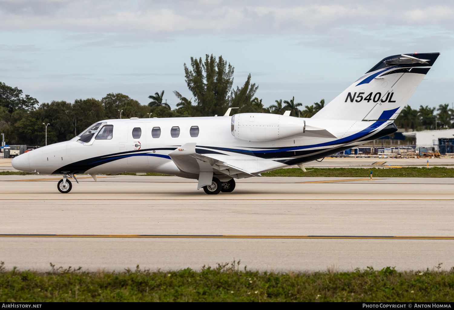 Aircraft Photo of N540JL | Cessna 525 CitationJet M2 | AirHistory.net #776273
