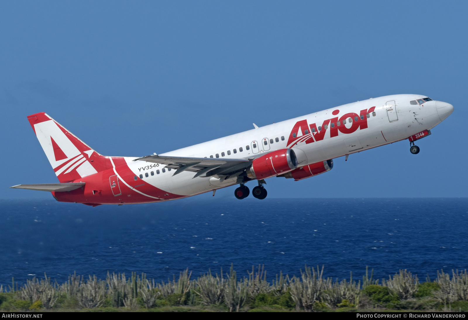 Aircraft Photo of YV3546 | Boeing 737-48E | Avior Airlines | AirHistory.net #776344