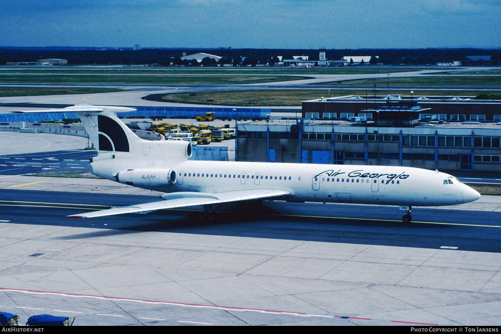 Aircraft Photo of 4L-AAH | Tupolev Tu-154B-2 | Air Georgia | AirHistory.net #776490
