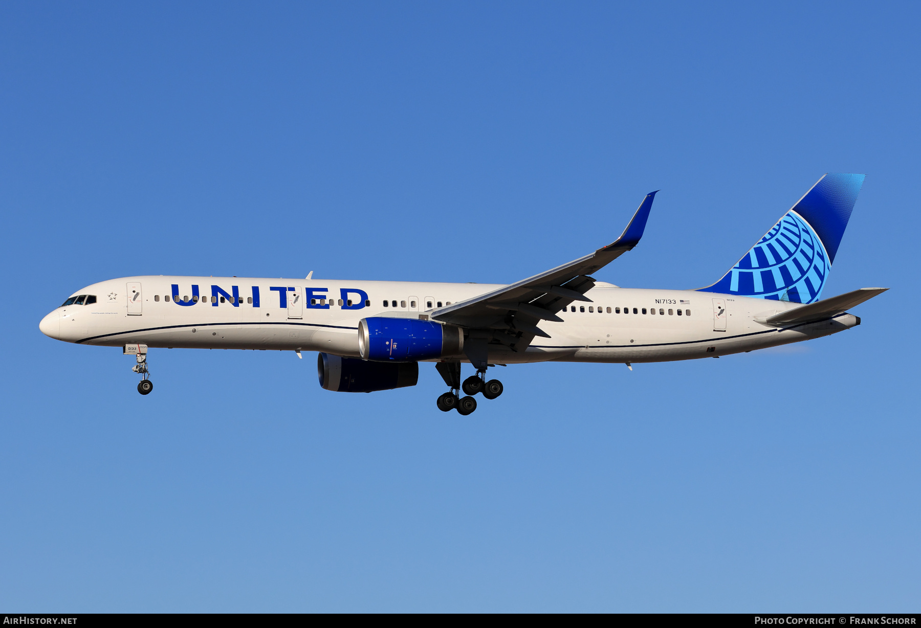 Aircraft Photo of N17133 | Boeing 757-224 | United Airlines | AirHistory.net #776508