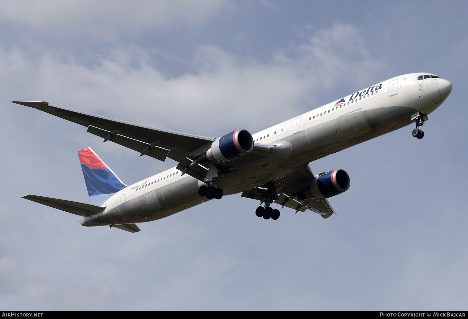 Aircraft Photo of N825MH | Boeing 767-432/ER | Delta Air Lines | AirHistory.net #776544