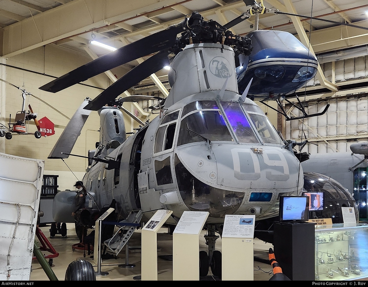 Aircraft Photo of 157667 / 7667 | Boeing Vertol CH-46E Sea Knight | USA - Marines | AirHistory.net #776548