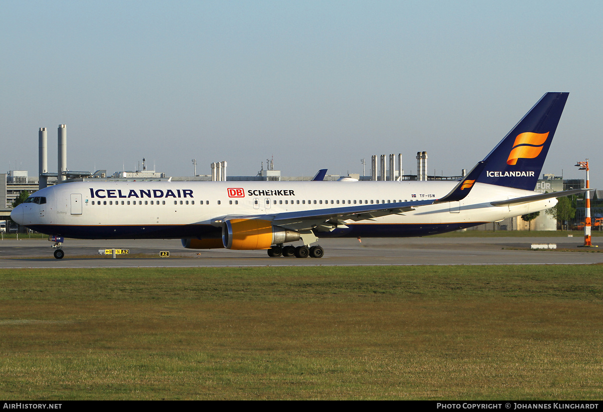 Aircraft Photo of TF-ISW | Boeing 767-319/ER | Icelandair | AirHistory.net #776600