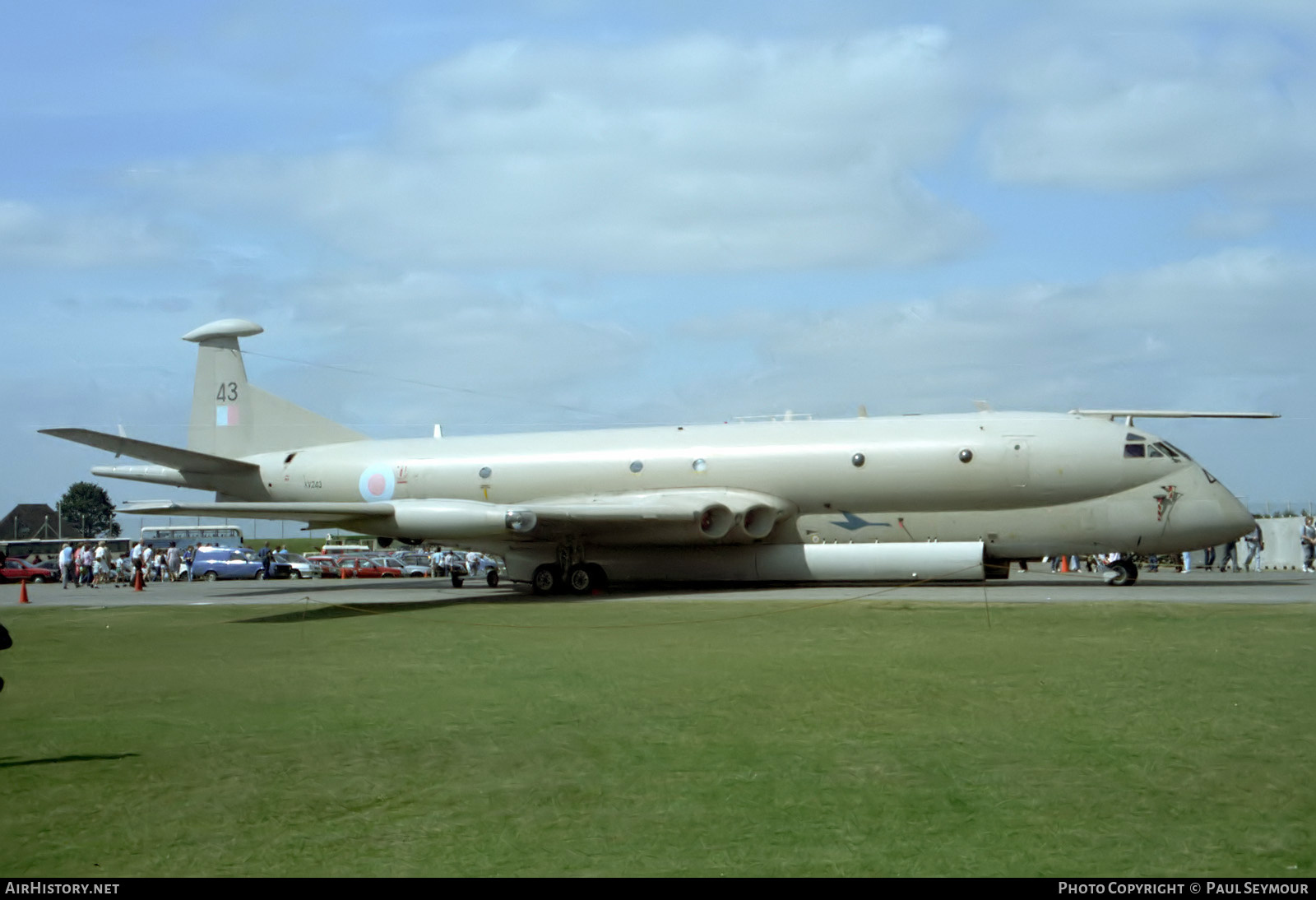 Aircraft Photo of XV243 | Hawker Siddeley HS-801 Nimrod MR.2P | UK - Air Force | AirHistory.net #776672